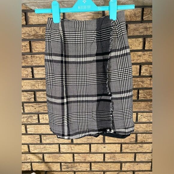 Liz Claiborne black/white plaid wool blend skirt - Picture 1 of 5